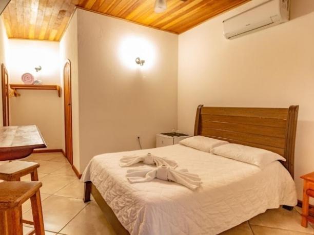 Suites Beija-Flor ปาราตี ภายนอก รูปภาพ