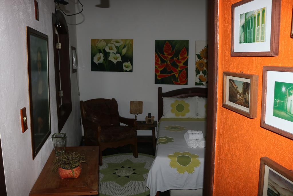 Suites Beija-Flor ปาราตี ภายนอก รูปภาพ